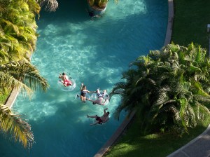 mexico-lazy-river1